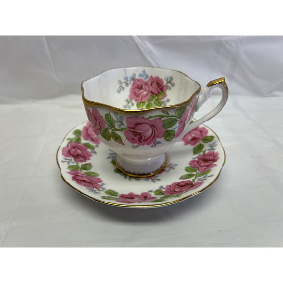 Queen Ann Lady Alexander Rose Teacup Saucer Set Fine Bone China England