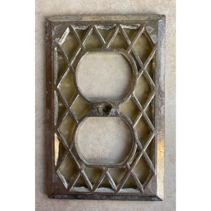 Vintage Metal Diamond Pattern Gold On Gold Single Wall Outlet Cover Plate USED
