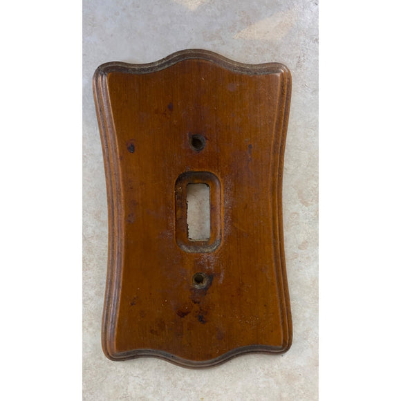 VTG Farmhouse Wooden Light Toggle Switch Cover Plate USED