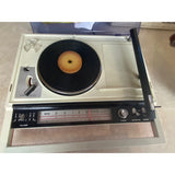 Strauss Vintage Portable Am Radio Phonograph Model KP-747