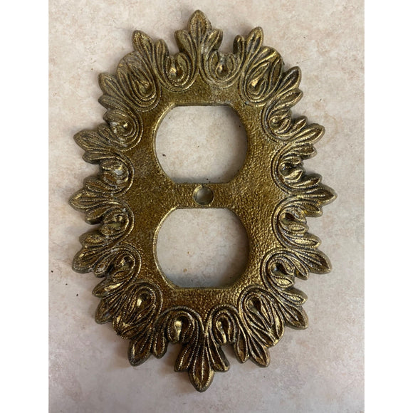 Vintage Oval Edmar Ornate Gold Tone Outlet Cover Plate USED